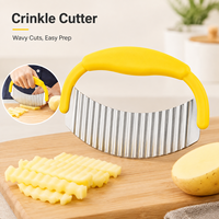Éplucheur à découpe ondulée en acier inoxydable avec poignée jaune pour les chips de pommes de terre et les légumes, outil de cuisine antidérapant
