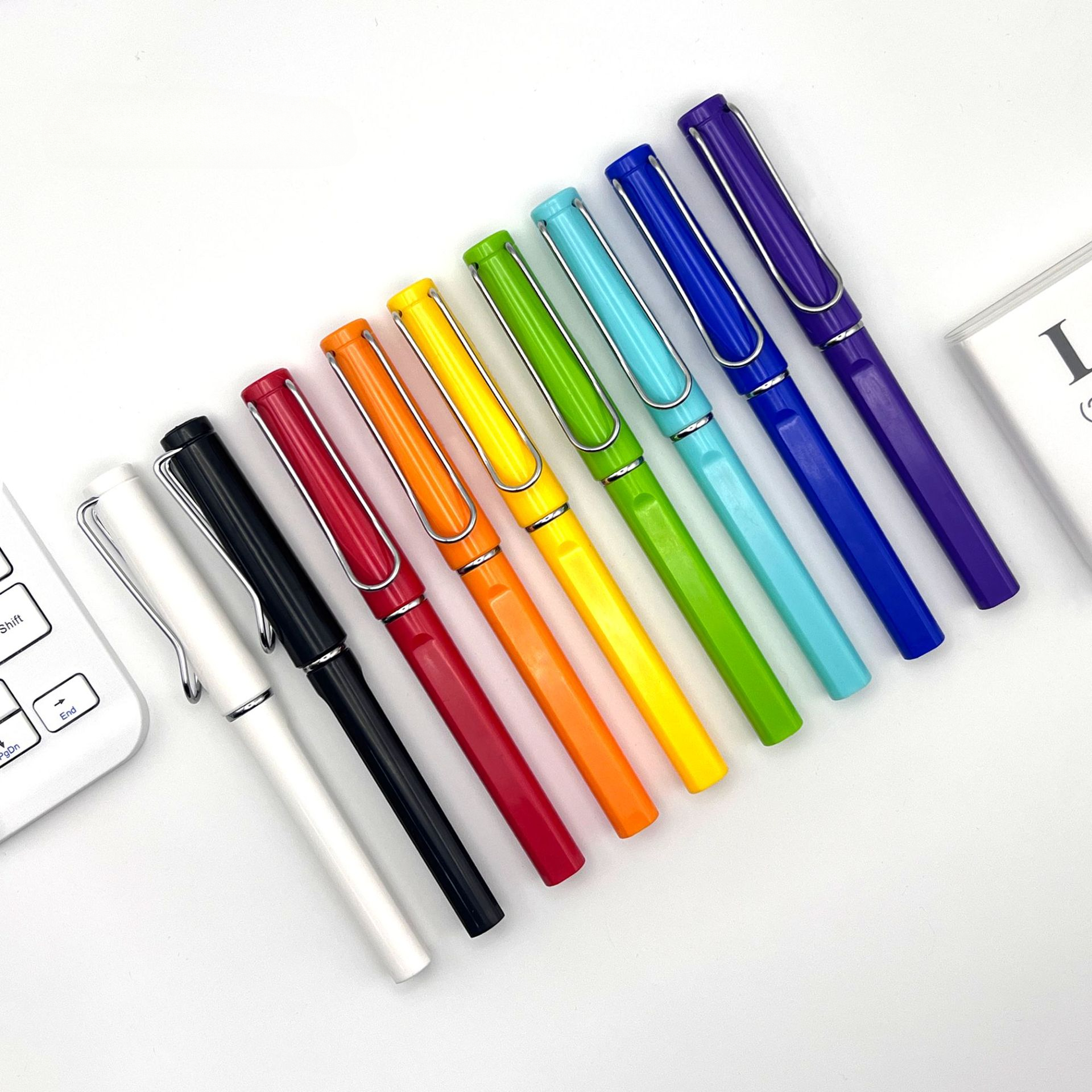 Clip argenté pour tige de couleur unie