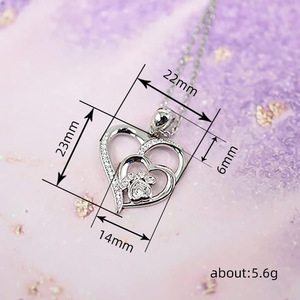 Collana da Donna con Ciondolo a Cuore e Zampa di Gatto, Design a Doppio Cuore, Catena Scintillante per Clavicola, Gioielli alla Moda - Product Image 4