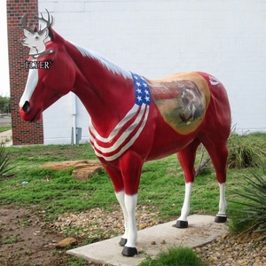 Estatua de caballo animal de fibra de vidrio de tamaño natural negro hecho a mano para decoración de jardín al aire libre - Product Image 6