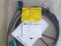 Nouveau Contrôleur de Programmation PLC Dédié PAC d'Automatisation Industrielle M100 / MV100-RT / 76B / 102/115, Stock Original Disponible
