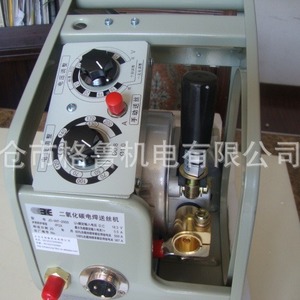 Alimentateur de fil à entraînement unique 350A 500A pour soudage MIG MAG métal portable - Product Image 2