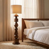 Lampadaire moderne en bois, design minimaliste, avec abat-jour en tissu et LED, idéal pour hôtel, salon, chambre, villa, coin lecture, décoration