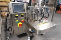 Petite machine automatique de remplissage d'emballage pour vêtements comptage boulons écrous vérifier le poids pochette en plastique matériel attache vis écrou