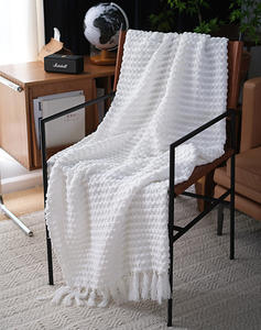 100% acrílico de lujo elegante manta tejida con flecos borla tamaño personalizado para sofá y cama disponible en blanco - Product Image 5