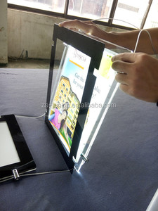 Insegna Luminosa LED Magnetica a Doppia Faccia in Cristallo Acrilico 4*4 Pezzi per Agenzia Immobiliare, Esposizione in Vetrina - Product Image 3