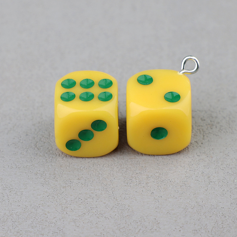 10 points jaune-vert