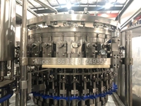 Chaîne de production de remplissage automatique de boissons gazeuses en bouteilles PET avec lavage, remplissage et bouchage – Offre Spéciale