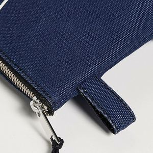 กระเป๋าเครื่องสำอางผ้าแคนวาสแบบกำหนดเองสำหรับผู้หญิง เป็นมิตรกับสิ่งแวดล้อม ใช้ซ้ำได้ มีซิปปิด พกพาสะดวก สำหรับจัดเก็บของใช้ในการเดินทาง ใช้งานได้จริง - Product Image 2