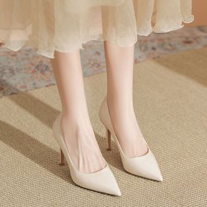 Zapatos de tacón alto de charol con punta en pico, estilo stiletto, sin cordones, para oficina, para mujer, para todas las temporadas, tendencia de moda. - Product Image 2