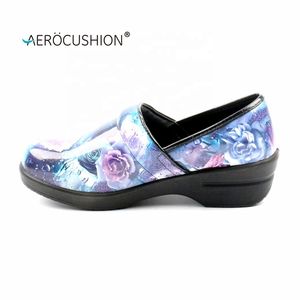 Zapatos de Enfermería Ligeros Antideslizantes AEROCUSHION para Otoño, Zuecos de Plataforma Cómodos para Mujer con Logotipo Personalizado - Product Image 2