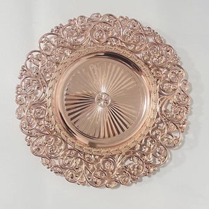 Plateau à fruits en dentelle vintage de luxe, lourd, à bords irréguliers, or, argent, or rose, noir, plateau décoratif - Product Image 2
