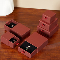 ZNSB004 Boîtes à bijoux portables de luxe en gros, en carton gaufré avec tiroir et doublure en éponge
