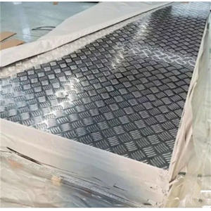 Chine Plaque de diamant en aluminium fabriquée en usine 1060 1050 6ft X 20ft Feuille de <span class=keywords><strong>damier</strong></span> à carreaux à 5 barres 6061 avec services de soudage de coupe - Product Image 5