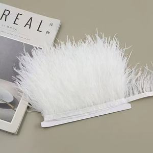 Flecos de Plumas de <span class=keywords><strong>Avestruz</strong></span> Teñidas de Alta Calidad de Fábrica, 57 Colores, 10-15 cm, para Bodas, Disfraces, Manualidades, Accesorios de Costura - Product Image 2