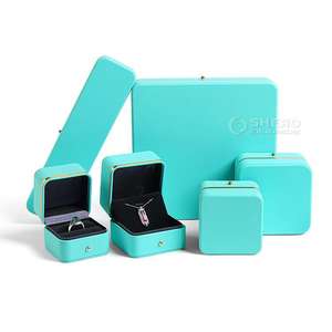 Caja de Joyería de Piel Sintética con Logotipo Personalizado, Estilo Moderno, Color Marrón, Verde y Rojo, Venta al Por Mayor - Product Image 3