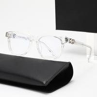 Nouvelles Lunettes de Lecture Unisexe 2026 Tendance Européenne et Américaine à Monture Carrée, Verres PC Anti-Lumière Bleue, Transparentes