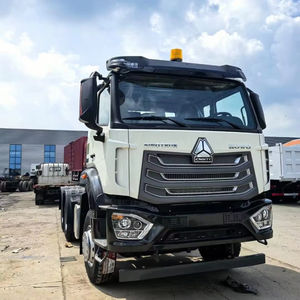 Camión Tractor Usado Sinotruk Euro2 Diésel 6X4 con Volante a la Izquierda, HOWO de 10 Ruedas, Capacidad de Carga de 21-30T, 371hp, Cámara Trasera de 360°, Logística - Product Image 1