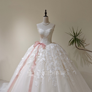 Robe de mariée élégante LY123 en ivoire, sans bretelles, avec broderie florale, style Empire, coupe princesse, avec nœud - Product Image 3