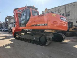 Excavadora de cadenas pesada usada Doosan DX225 de 22 toneladas con pocas horas de trabajo, motor Cummins y bomba de engranajes, maquinaria de excavación en venta - Product Image 3
