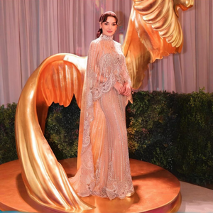 Robe de soirée de luxe Serene <span class=keywords><strong>Hill</strong></span> LA73534, lourdement ornée de perles, avec cape, coupe sirène, col montant, pour célébrités, collection 2026 - Product Image 6