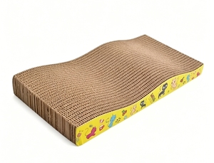 Rascador Grande para Gatos de Cartón Corrugado, Resistente al Desgaste, de Alta Densidad, Amarillo, con Diseño de Dibujos Animados, Cama de Descanso y Almohadilla para Garras - Product Image 2