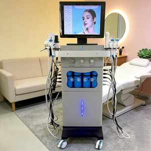 High Quality Oxygen Mask Bubble Device Aqua Peeling Hydra Oxygen Facial Diamond Dermabrasion Hydro Beauty Facials Machine - Product Image 2