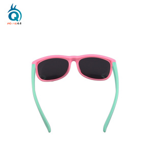 2019 <span class=keywords><strong>niños</strong></span> <span class=keywords><strong>gafas</strong></span> <span class=keywords><strong>de</strong></span> <span class=keywords><strong>sol</strong></span> <span class=keywords><strong>de</strong></span> Marco colorido uv400 <span class=keywords><strong>gafas</strong></span> <span class=keywords><strong>de</strong></span> <span class=keywords><strong>sol</strong></span> <span class=keywords><strong>para</strong></span> <span class=keywords><strong>niños</strong></span> - Product Image 4