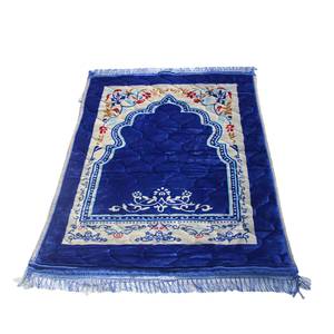 Rectangular No. 1 Alfombra de Oración Musulmana de Franela Floral, Lavable y Tejida, para el Hogar, Picnics y Camping - Product Image 1
