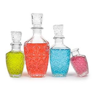 Decantador de vidrio de forma cuadrada con tapa de spray 100mL 200ml 500ml y 750ml Capacidades para whisky <span class=keywords><strong>Vodka</strong></span> Vino tinto y Brandy - Product Image 2