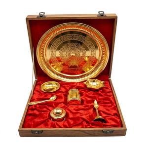 Thali d'or pour la prière (Pooja Aarti) avec coffret cadeau, ensemble de thali pour la prière fait main, thali Aarti gravé, thali Aarti en laiton fait main - Product Image 6