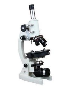Étude des propriétés optiques polarisantes des minéraux et des cristaux à birefringence dans un laboratoire - Fabricant spécialisé - Product Image 4