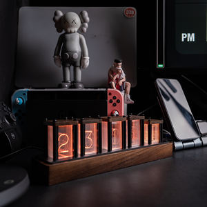 ساعة رقمية من دوروي, تأتي مع إضاءة ليد ، وأنبوب تناظري لتوهج ساعات اليد ، وقاعدة خشبية ، وضوء سطح المكتب - Product Image 3