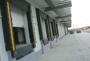 Nouveau design d'abri de quai en éponge pour quai de chargement et entrepôt - Product Image 5