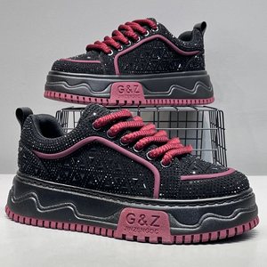 Chaussures d'été pour hommes style européen 2026, nouvelles chaussures décontractées confortables à lacets et semelle épaisse ornée de strass - Product Image 3