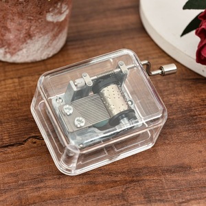 Wholesale Mini Clockwork & Hand-cranked Acrylic Transparent <b>Music</b> <b>Box</b> Musical Toy for Kids <b>Music</b> Enlightenment Creative Gift - Product Image 3
