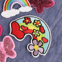 Patchs brodés à la machine, motifs arc-en-ciel, cerise, papillon, abeille et pomme, accessoires et embellissements