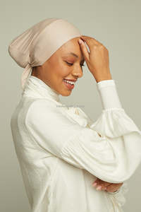 <span class=keywords><strong>Bonnet</strong></span> <span class=keywords><strong>Hijab</strong></span> en Coton Musulman avec Attache Élastique à l'Arrière, <span class=keywords><strong>Sous</strong></span>-<span class=keywords><strong>Hijab</strong></span> Turban Extensible Respirant Doux pour la Peau, Idéal pour Usage Quotidien - Product Image 3