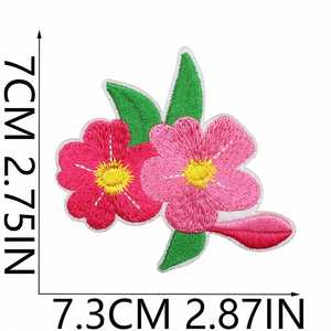 Parches Bordados Termoadhesivos con Varios Tipos de Flores, Tulipanes, Girasoles y Abejas para Decorar Ropa, Bolsos y Zapatos - Product Image 5