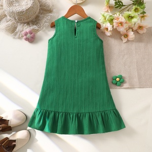 ชุดเดรสฤดูร้อนลายดอกไม้ 3 มิติ แขนกุด แต่งระบายชายกระโปรง สำหรับเด็กวัยหัดเดิน เด็กผู้หญิง สวมใส่สบายๆ ในชีวิตประจำวัน - Product Image 2