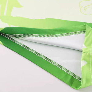 Abbigliamento Sportivo Unisex Traspirante con Stampa Digitale, Scollo a V, Manica Corta, Asciugatura Rapida per Allenamento e Calcio - Product Image 5