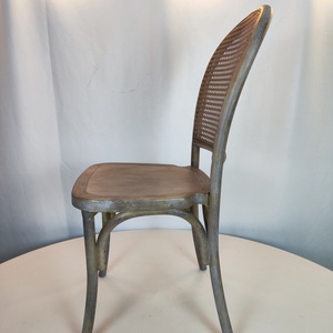 Silla Thonet Selina con Respaldo de Mimbre PP, Muebles de Comedor Modernos Plegables y Ecológicos para Exteriores, para Bodas y Fiestas - Product Image 4