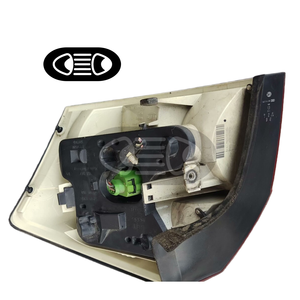 Fanali posteriori TUZHIHAO per <span class=keywords><strong>Audi</strong></span> <span class=keywords><strong>A4</strong></span> <span class=keywords><strong>2005</strong></span> - Usati 12V 3000 Lm 4000K Superficie a Specchio Senza Graffi per Sostituzione/Riparazione - Product Image 6