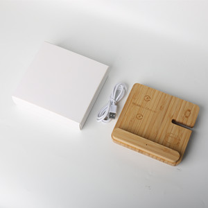 <span class=keywords><strong>Chargeur</strong></span> sans fil en bambou 3-en-1 avec LOGO personnalisé pour iPhone 16 15 <span class=keywords><strong>Pro</strong></span> Max IWatch <span class=keywords><strong>AirPods</strong></span> 15W Charge rapide sans fil PD pour ordinateur portable - Product Image 6