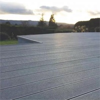 Planche de terrasse en composite WPC de 18mm d'épaisseur Conception extérieure en relief 3D à grain de bois de noyer pour piscine extérieure Easy Click