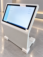 Kiosque tactile sur pied blanc avec écran OLED, terminal d'affichage numérique interactif pour centres commerciaux et magasins de détail