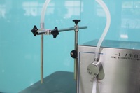 Machine de remplissage semi-automatique verticale à tête unique pour crèmes, liquides, jus en bouteille et vernis à ongles