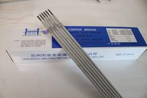 Venta de bajo <span class=keywords><strong>precio</strong></span> Varilla de soldadura de acero al carbono de alto rendimiento Menos electrodos de soldadura de salpicaduras para fábrica - Product Image 3