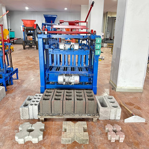 Machine de fabrication de briques semi-automatique personnalisée 4-35 pour pavés, machine de formage de blocs de ciment à base de cendres volantes - Product Image 5