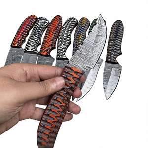Cuchillo de Supervivencia para Camping con Hoja Fija de Acero Damasco Forjado de 23 cm, Mango de Madera Pakka Azul - Garantía de 3 Años - Product Image 3